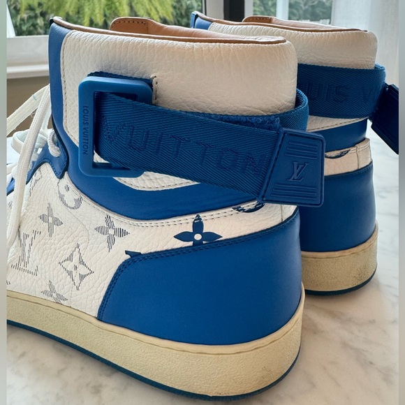 Louis Vuitton Rivoli Sneaker Boot 🔵 - Picture 8 of 9